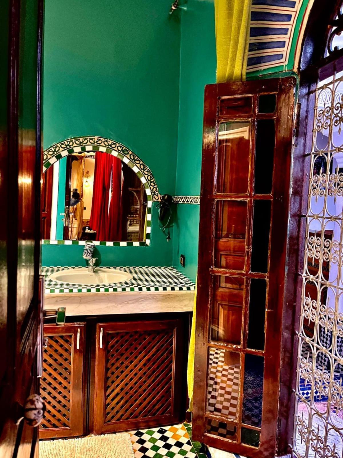 Riad Lalla Zoubida Fez Exterior photo