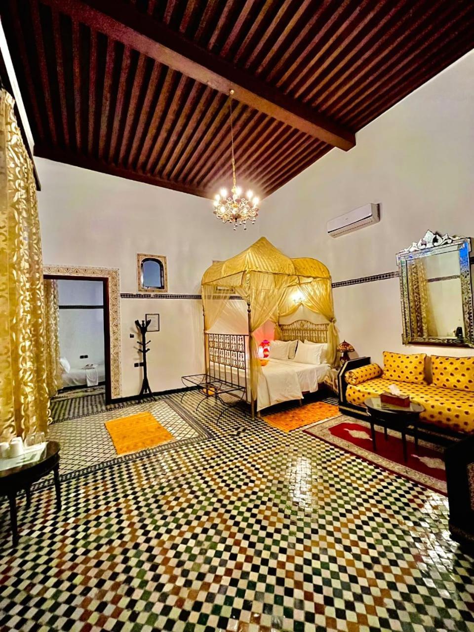 Riad Lalla Zoubida Fez Exterior photo